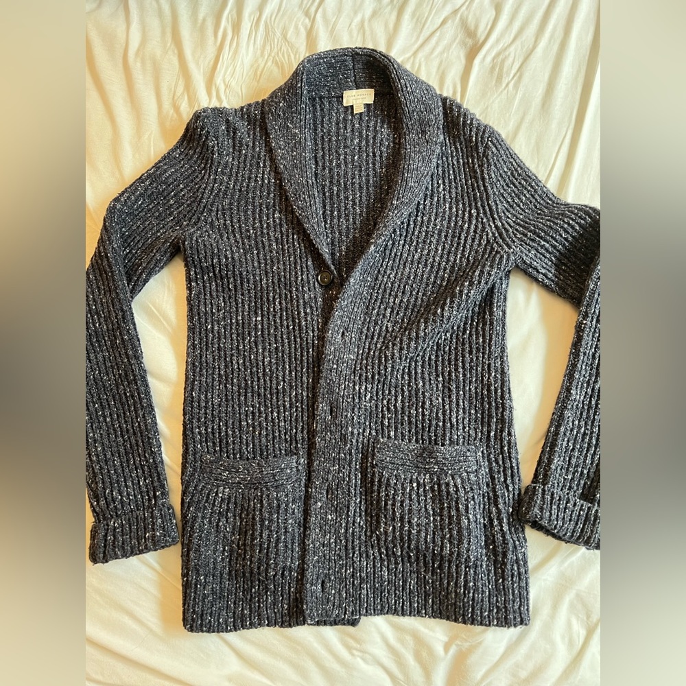 Club Monaco men’s knit cardigan